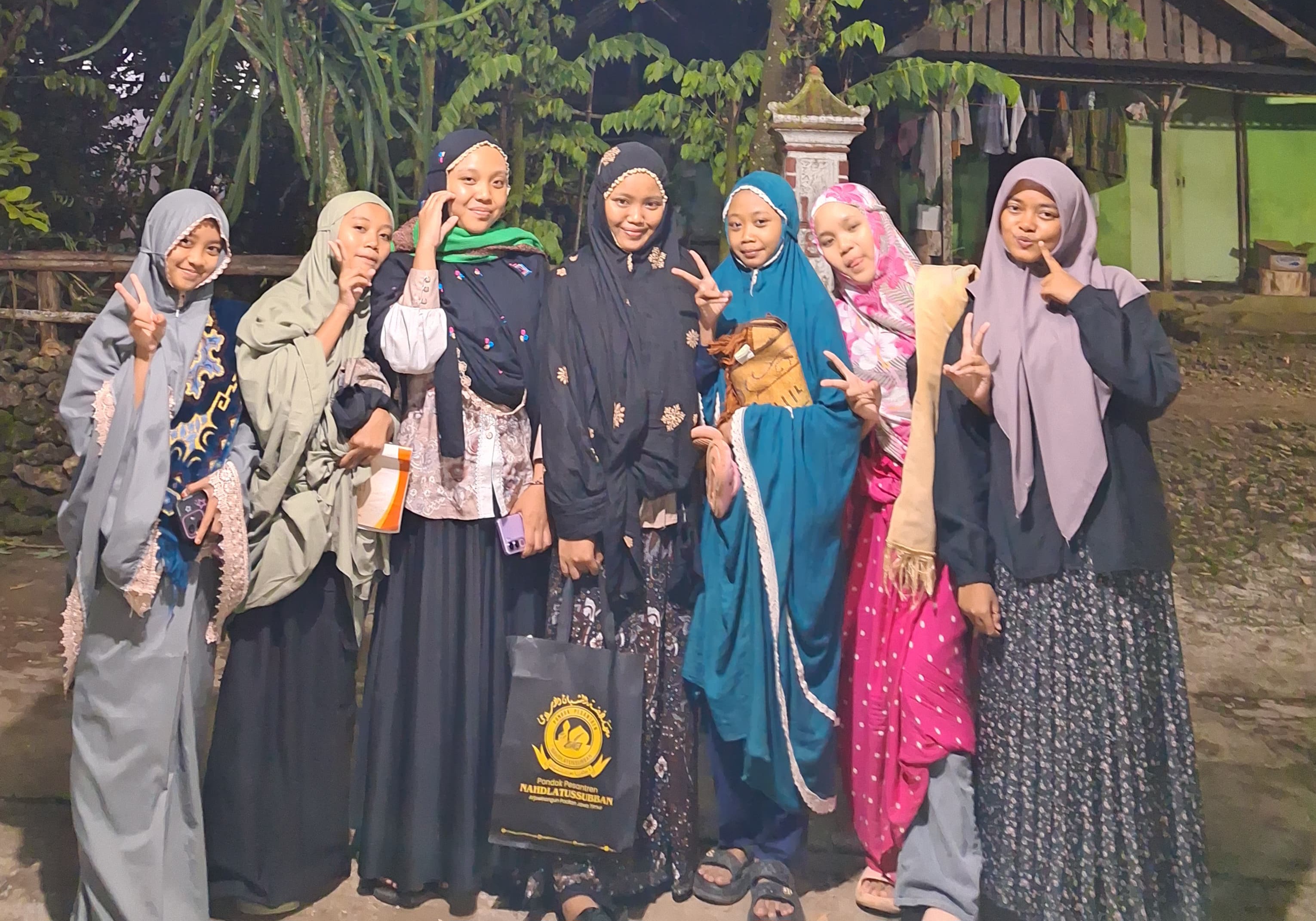 Sejumput cerita—26 Hari yang mengesankan di tanah Donorojo